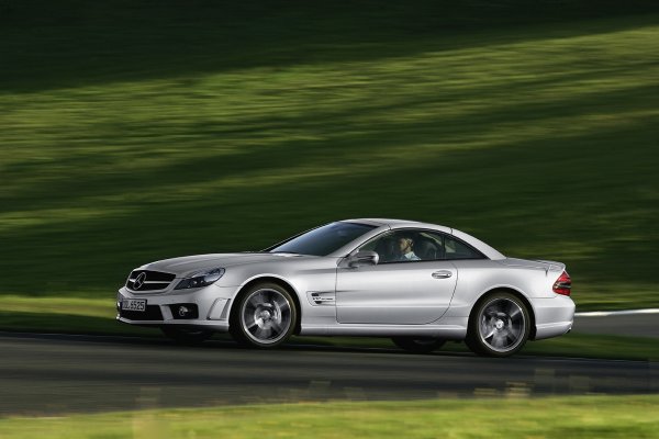 Mercedes Benz SL65 AMG.